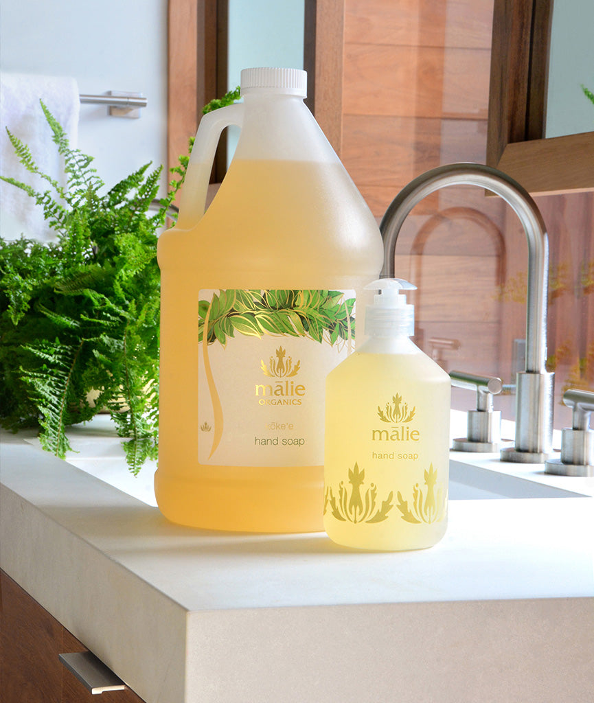 Luscious organic amenities with a refreshing rainforest aroma