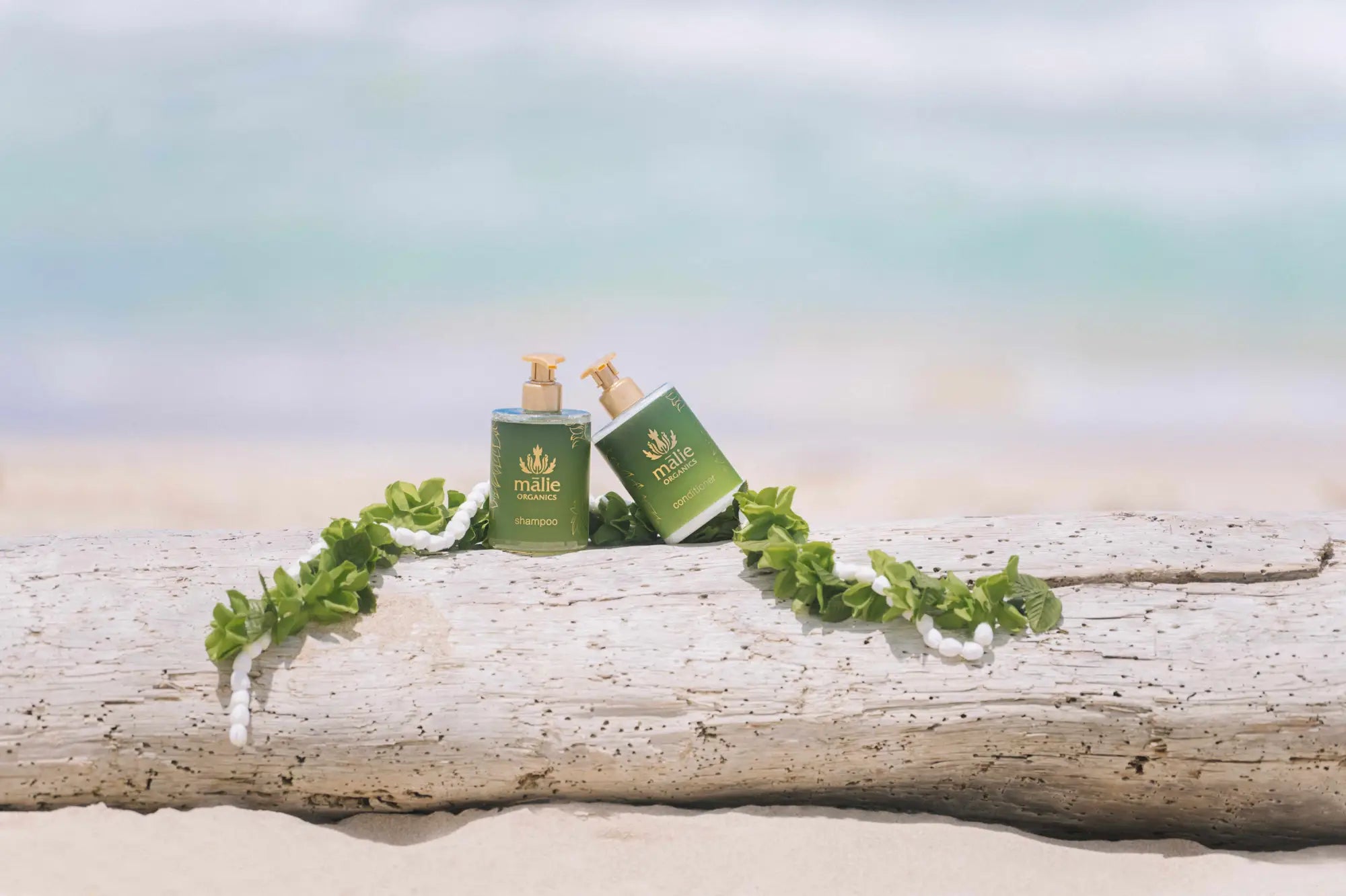 Effortless Hair Detangling: Incorporate Tropical Hair Care Products Into Your Daily Routine
